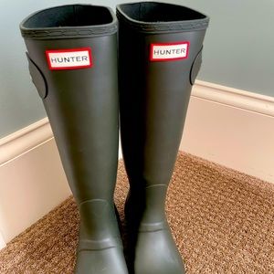 Awesome classic Hunter boots